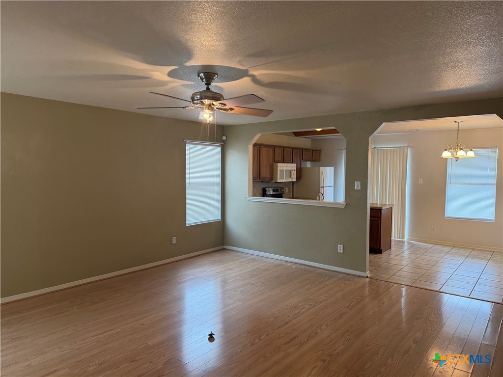 2300 Maedell Drive Property Photo 4
