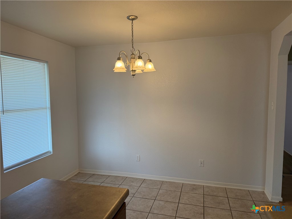 2300 Maedell Drive Property Photo 8