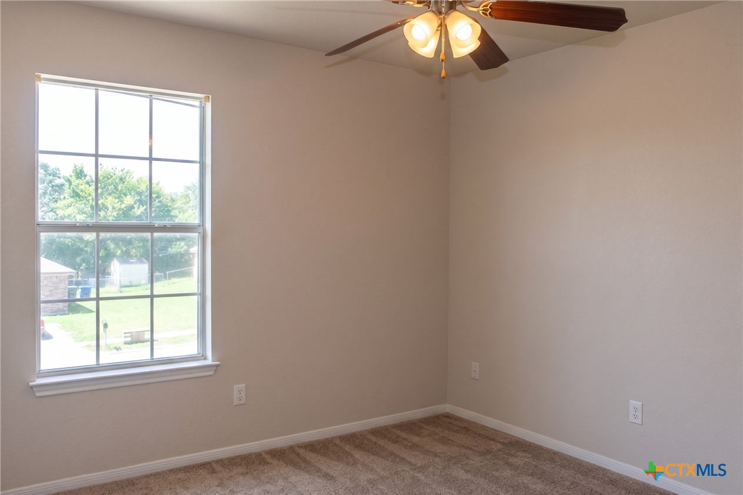 310 Janelle Drive B Property Photo 6