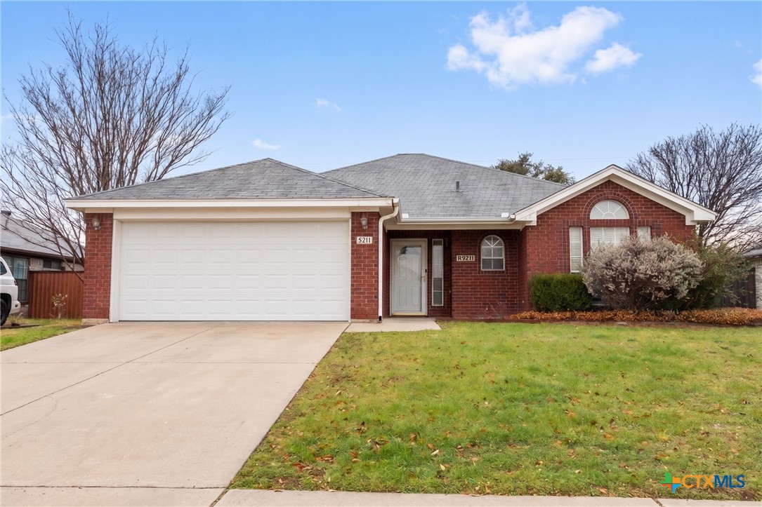 5211 James Loop Property Photo 1