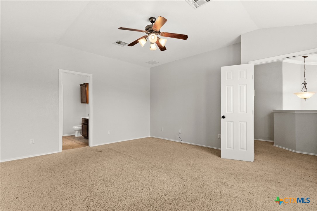 2002 Isabelle Drive Property Photo 5