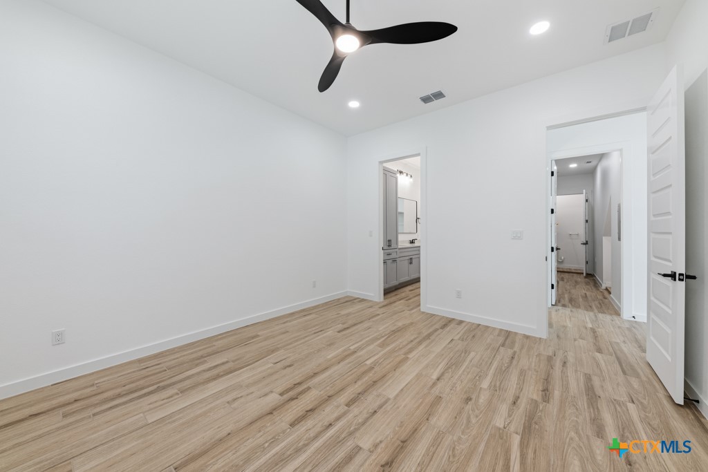158 S Academy Avenue Property Photo 16