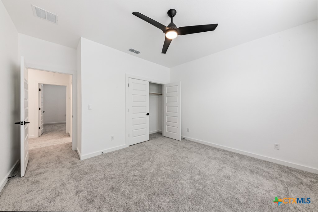 158 S Academy Avenue Property Photo 25