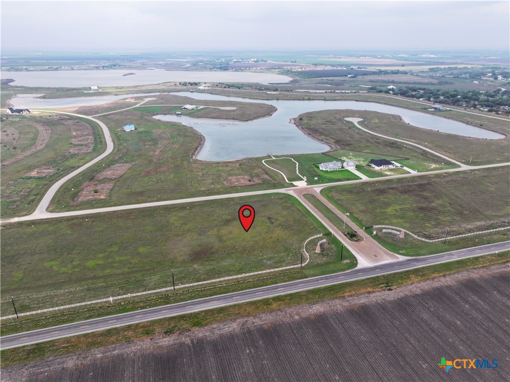 138 Redfish Retreat Property Photo 4
