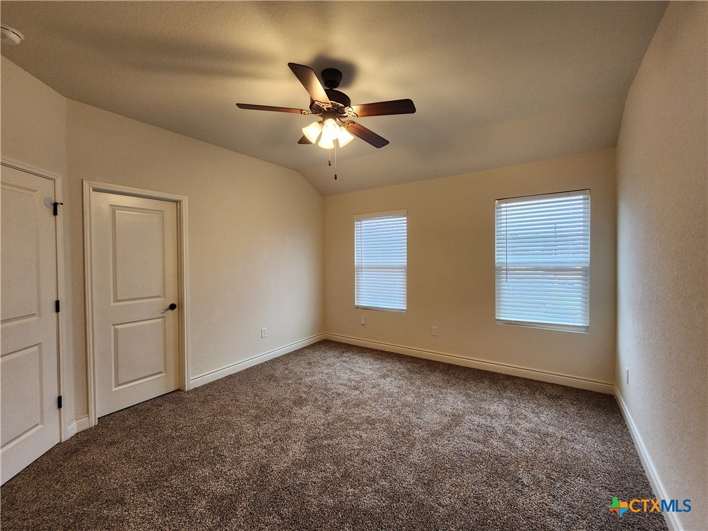 340 Untermaier Drive Property Photo 13