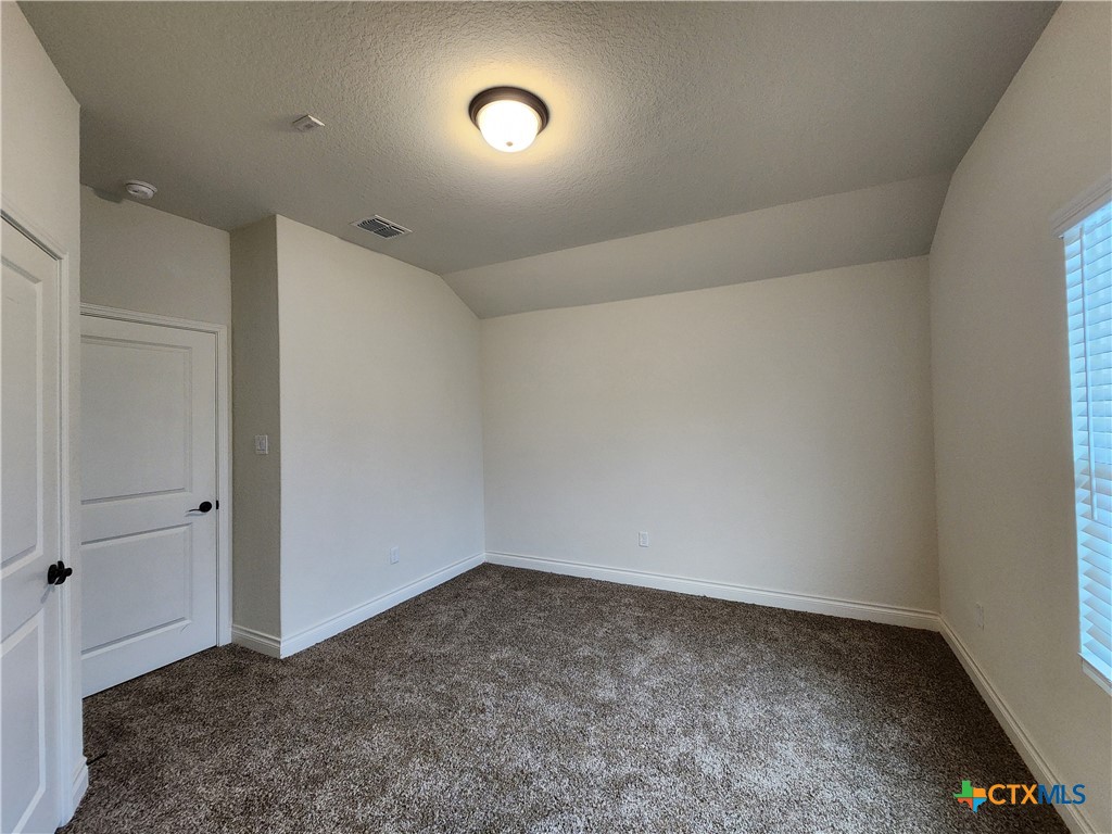 340 Untermaier Drive Property Photo 21