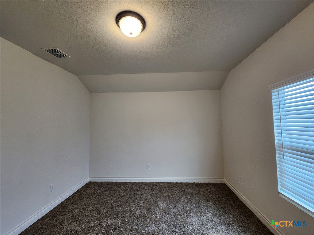 340 Untermaier Drive Property Photo 22