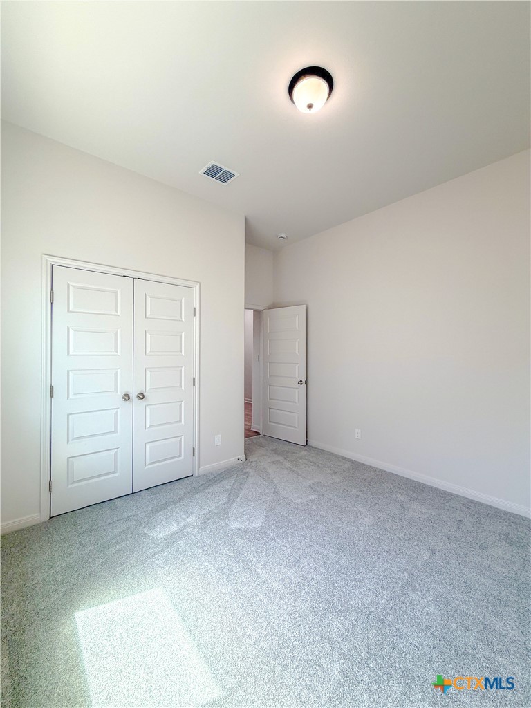 303 Cobble Stone Court Property Photo 10