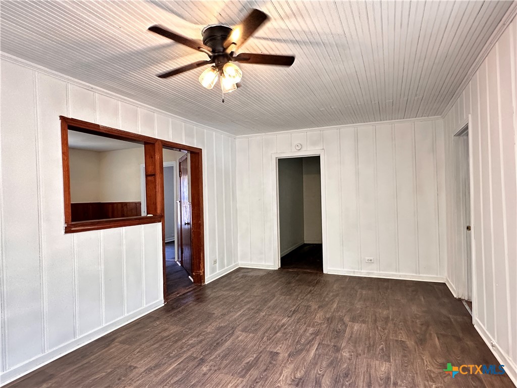 1010 Academy Street Property Photo 20