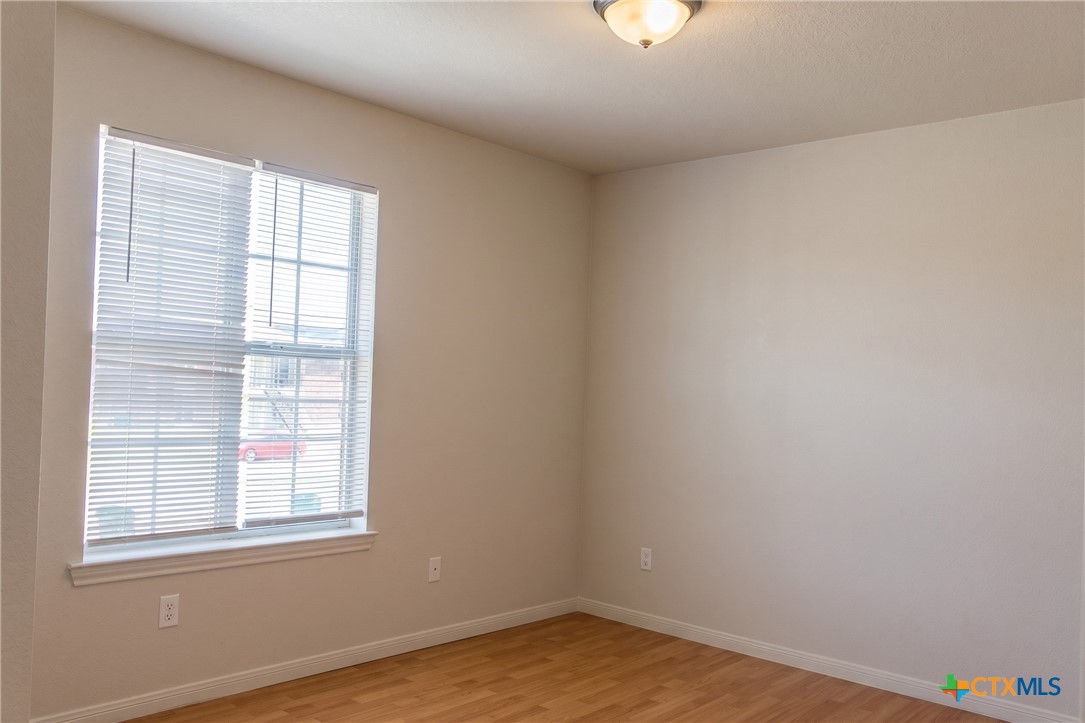 413 Brittney Way C Property Photo 5