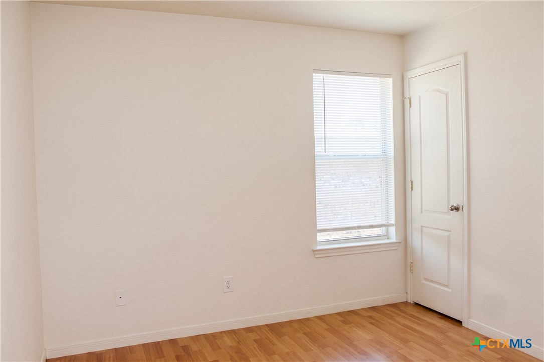 413 Brittney Way C Property Photo 6