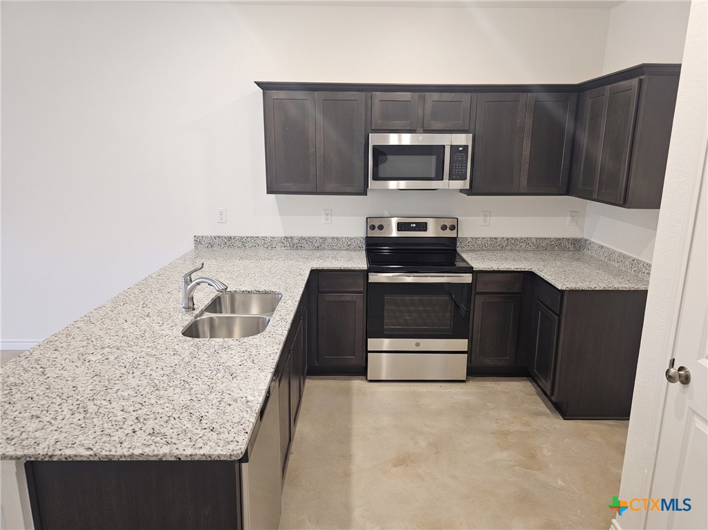 1309 Concord Drive A Property Photo 3
