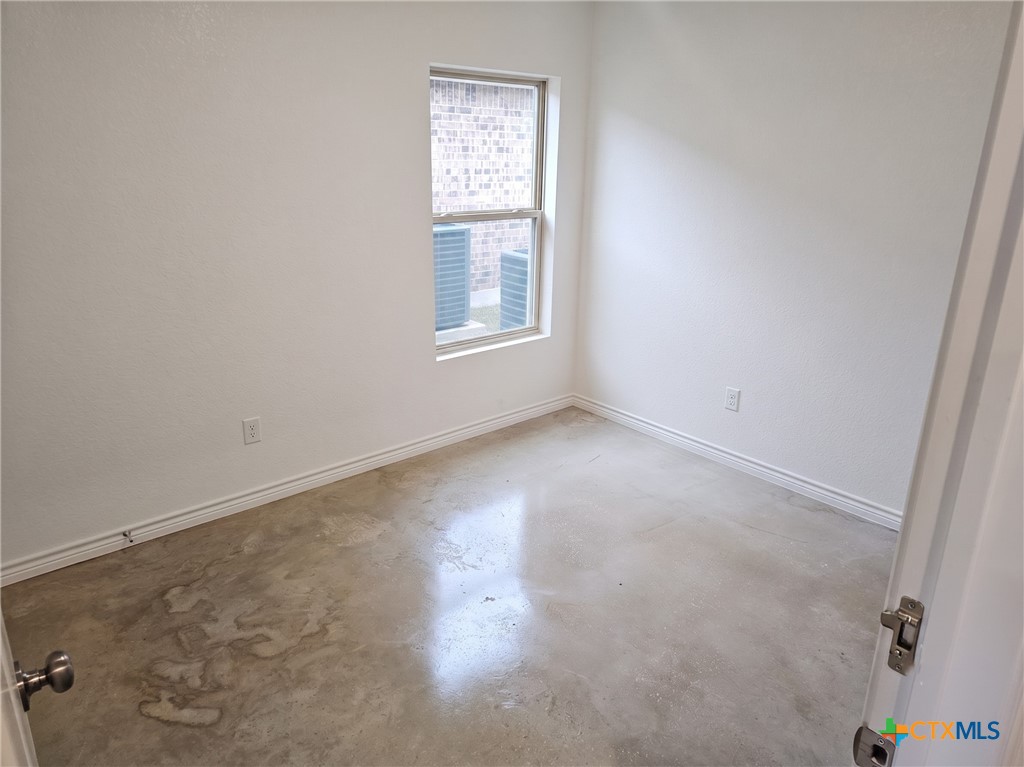 1309 Concord Drive A Property Photo 5