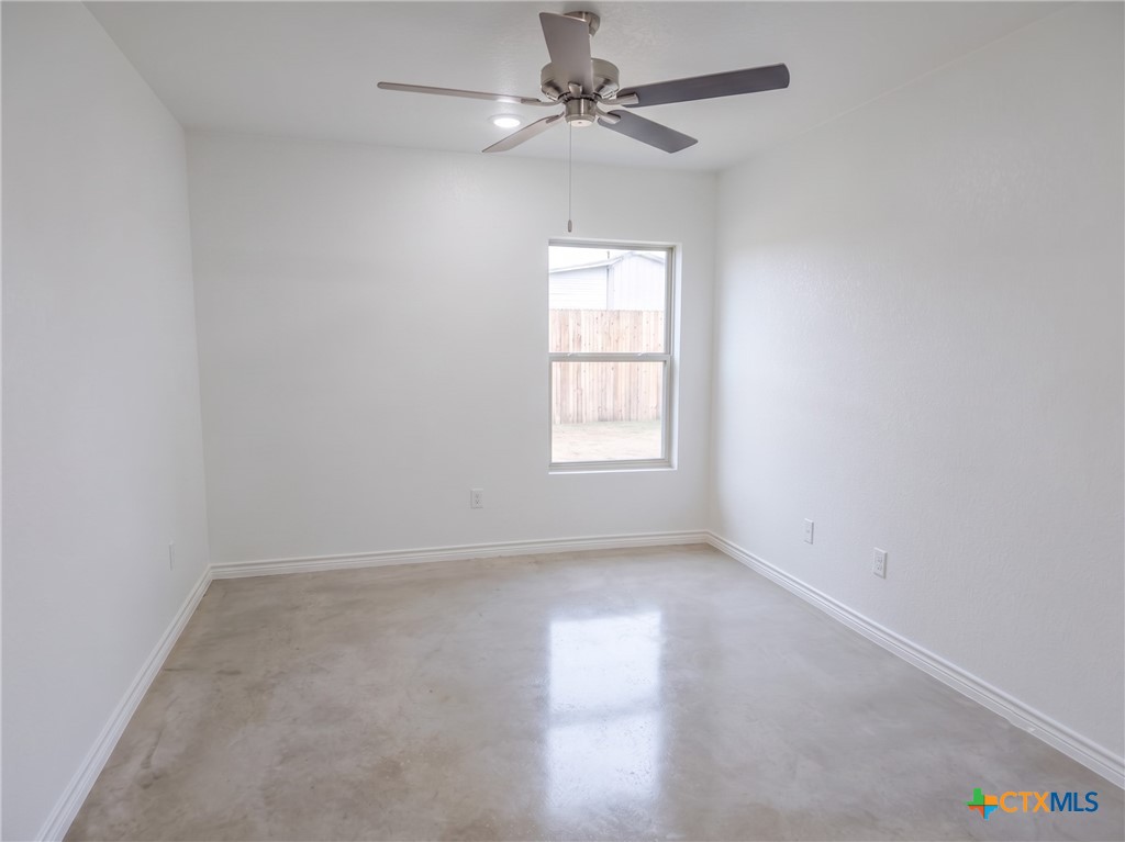 1309 Concord Drive A Property Photo 6