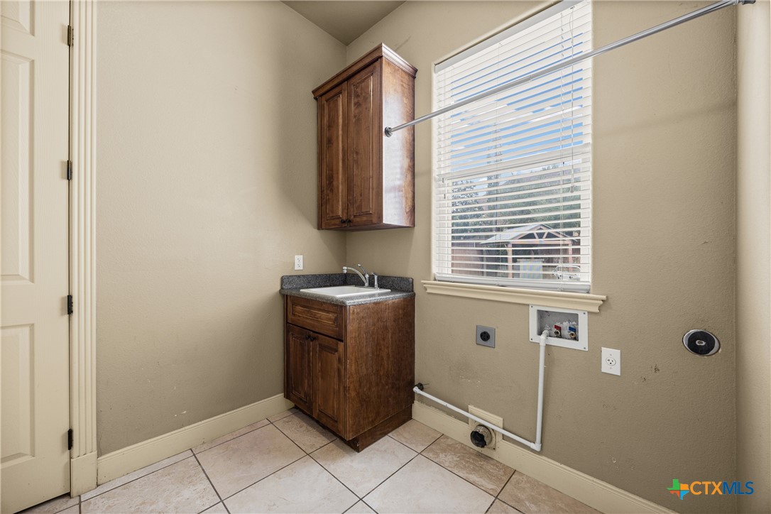 6006 Chimney Hill Drive Property Photo 22