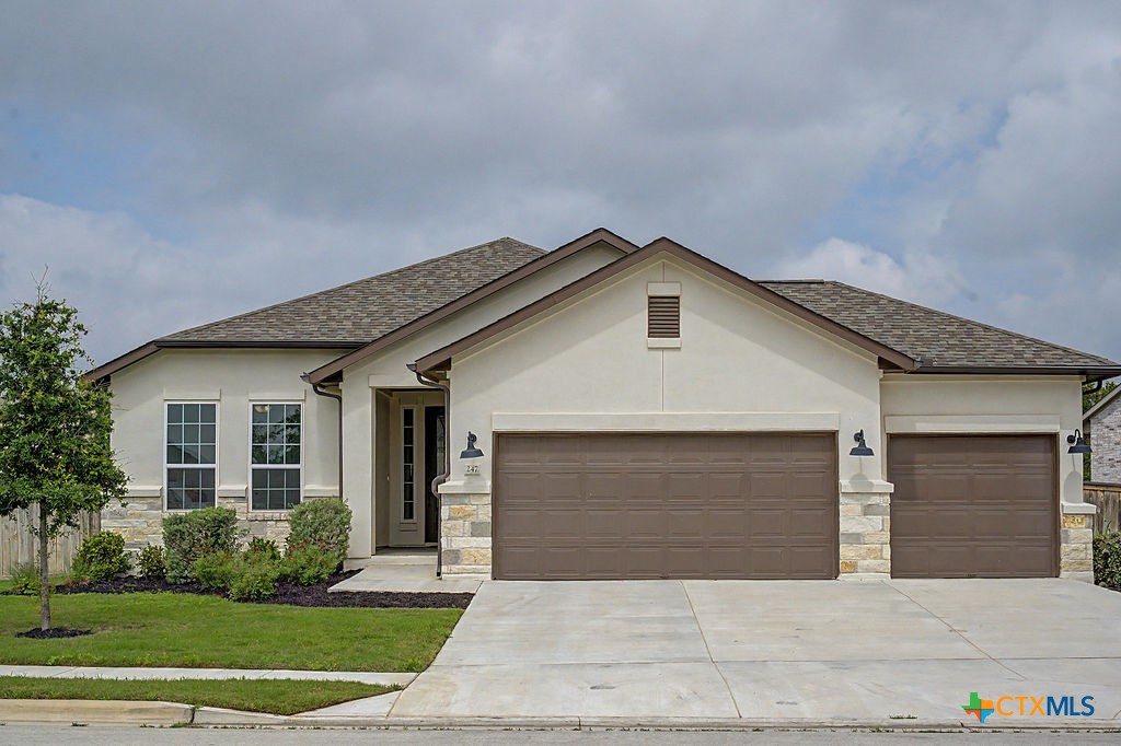 247 Carolina Jasmine Drive Property Photo 2