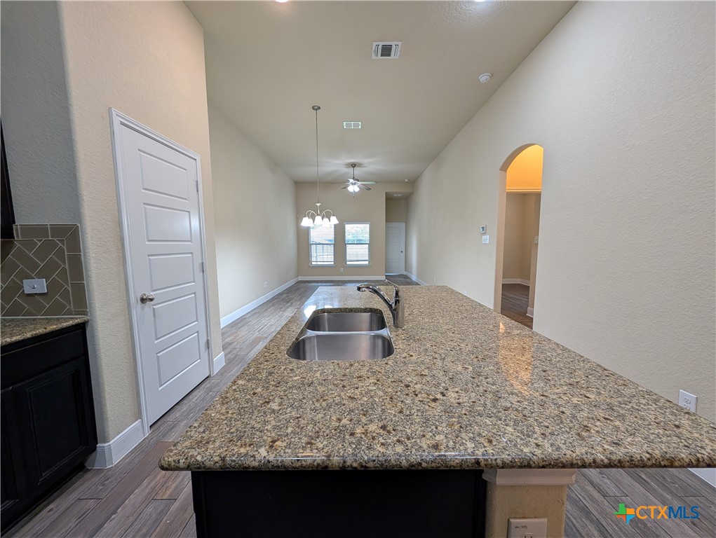 1227 Old Fm 306 Property Photo 5