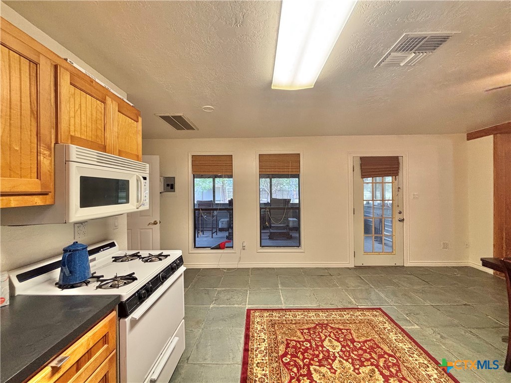 62 Wilburn Road Property Photo 13