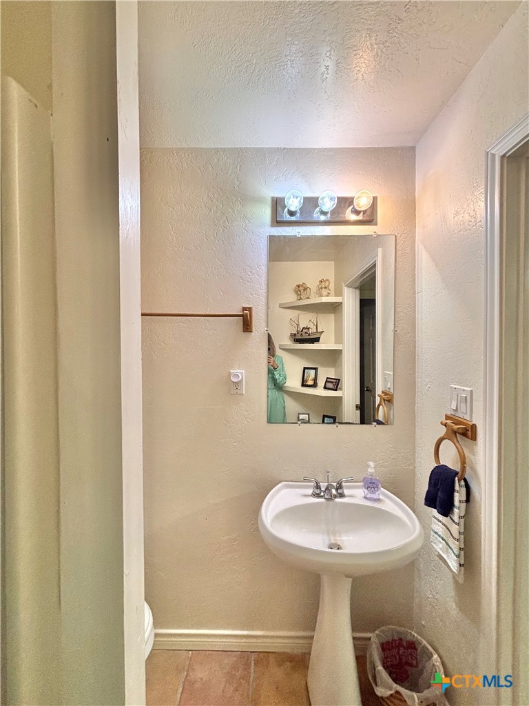 62 Wilburn Road Property Photo 35