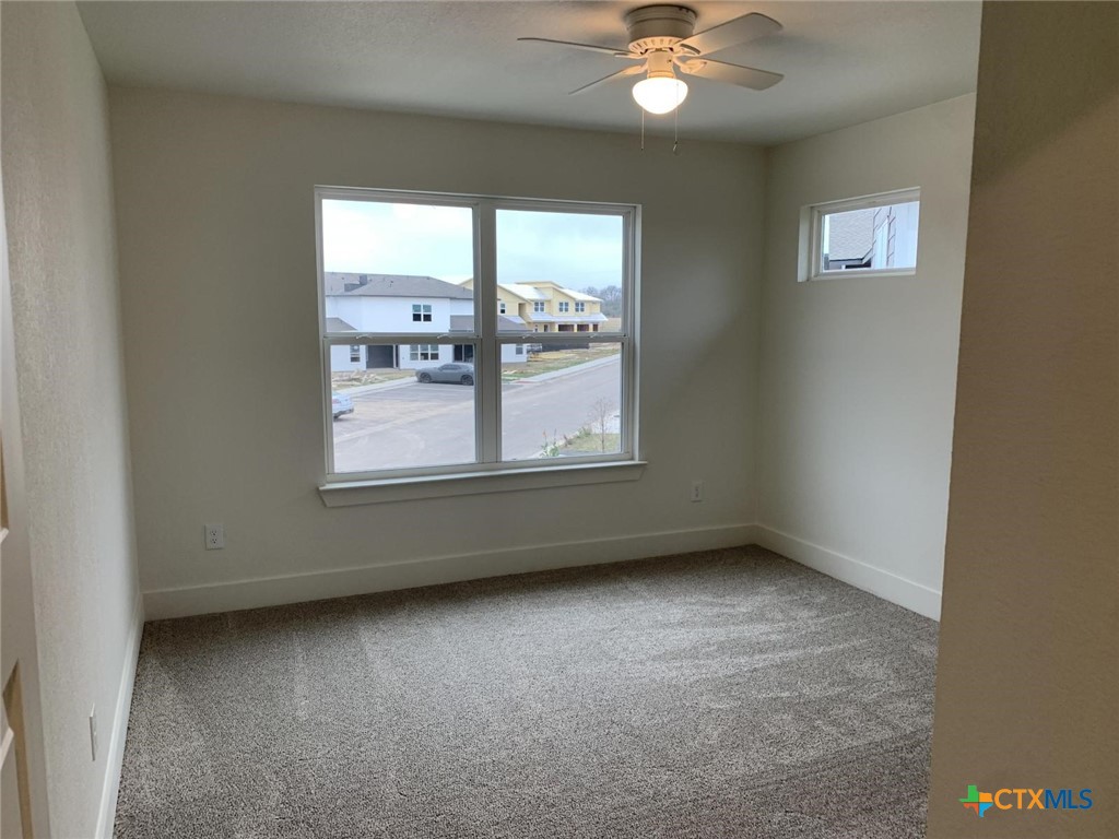 1862 Royal Loop Property Photo 23