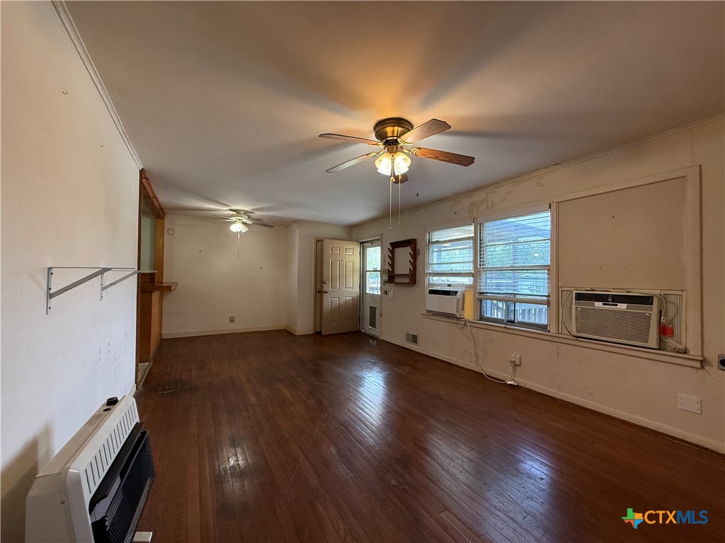 105 Sanders Street Property Photo 12