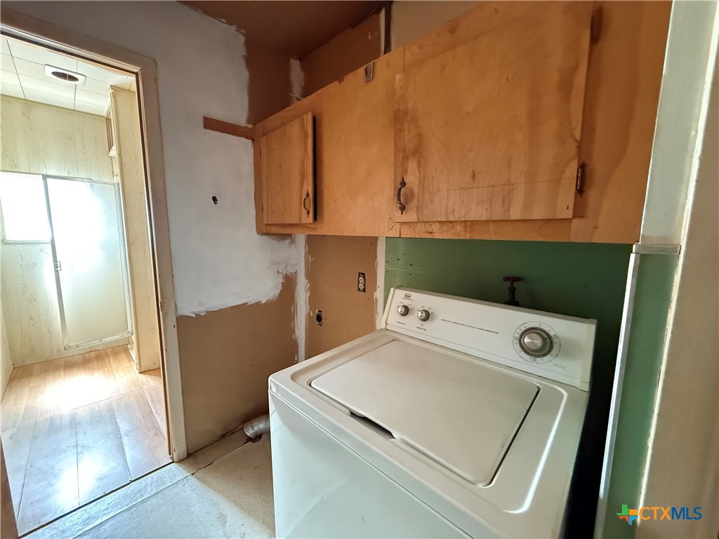 105 Sanders Street Property Photo 30