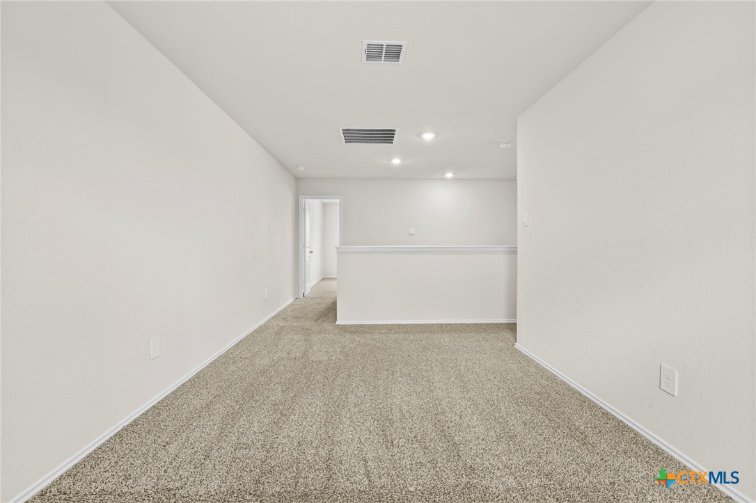 742 Jennifer Way Property Photo 14