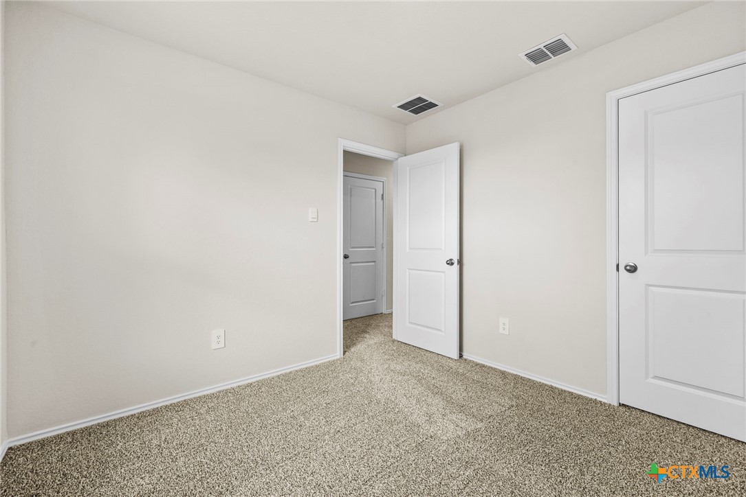 742 Jennifer Way Property Photo 20