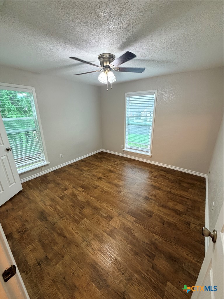 208 Uhland Road 3 Property Photo 7