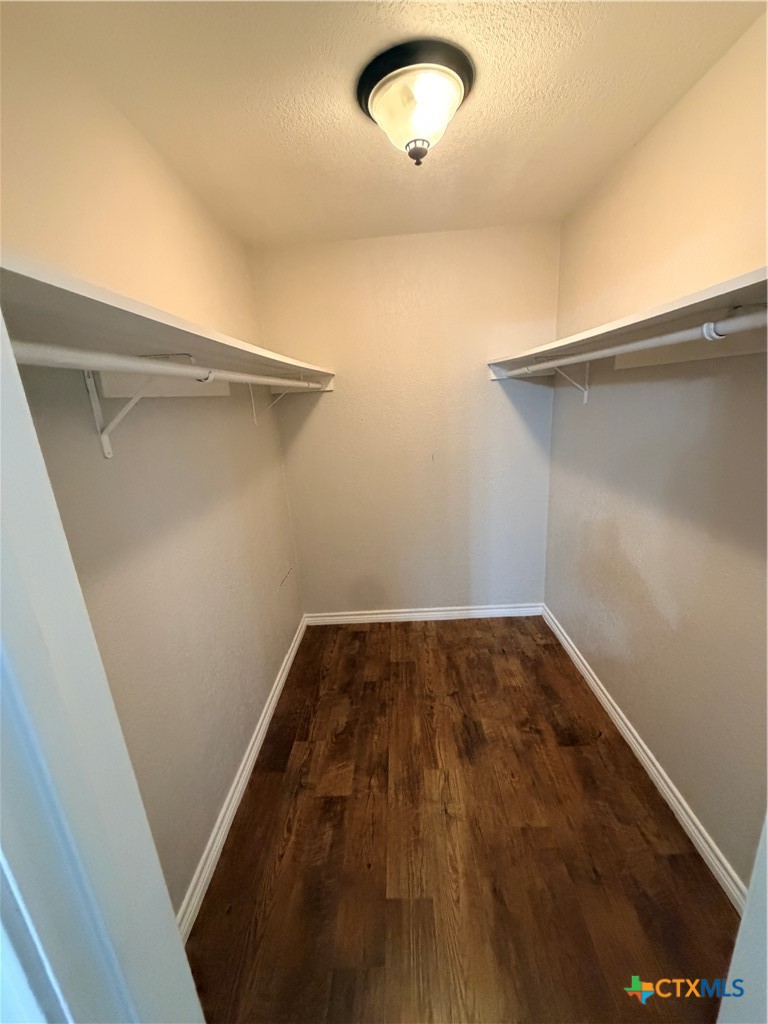 208 Uhland Road 3 Property Photo 8