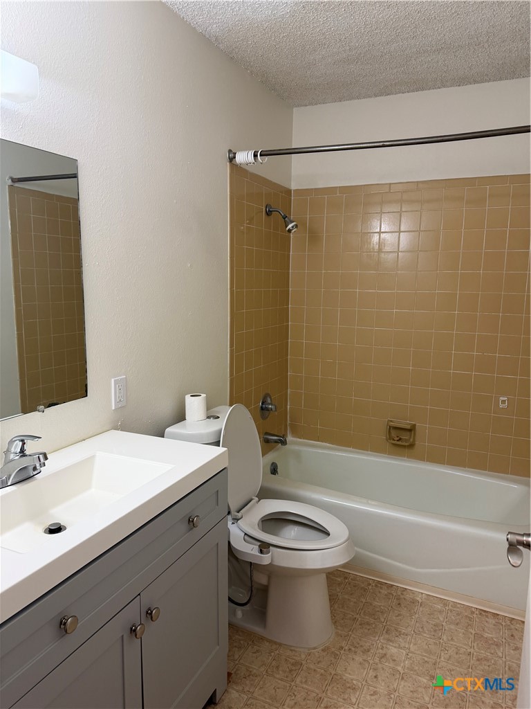 1513 Shannon Circle Property Photo 10