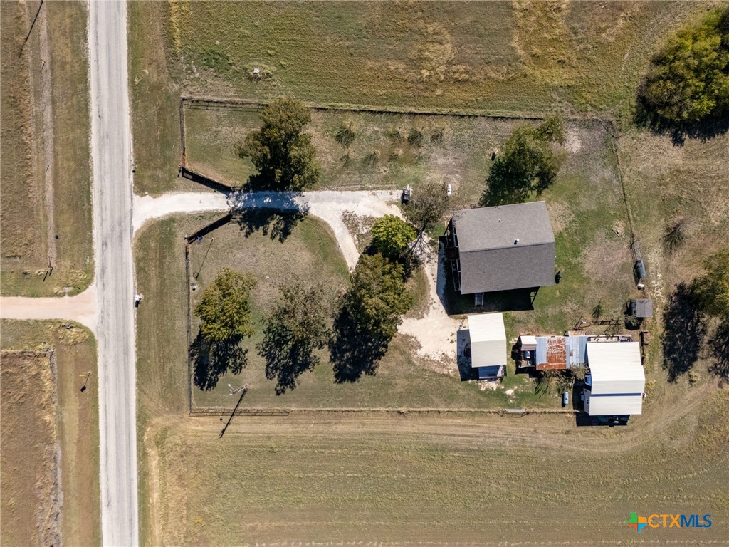 1150 County Road 432 Property Photo 3