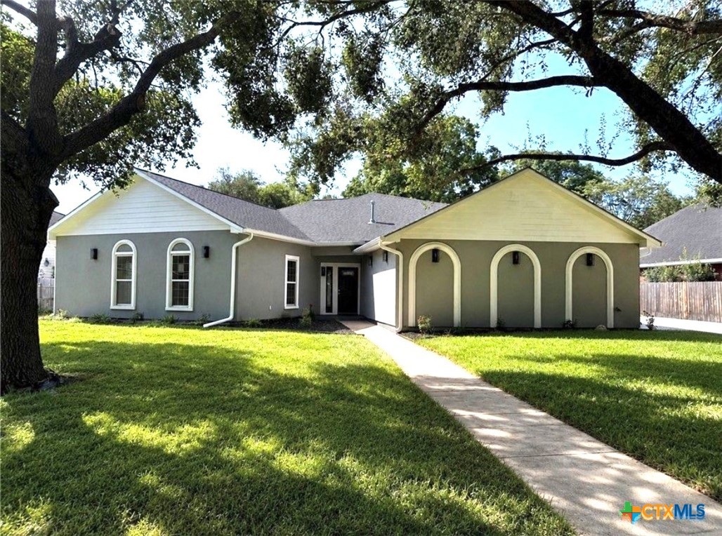 114 Chimney Rock Drive Property Photo