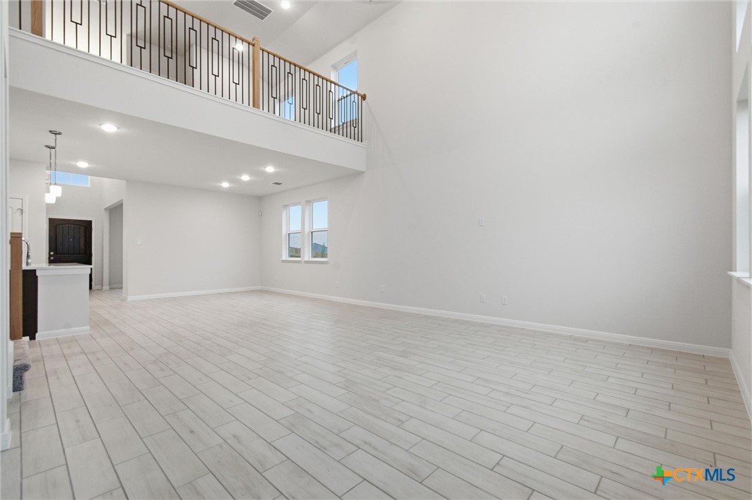 505 Avery Street Property Photo 31