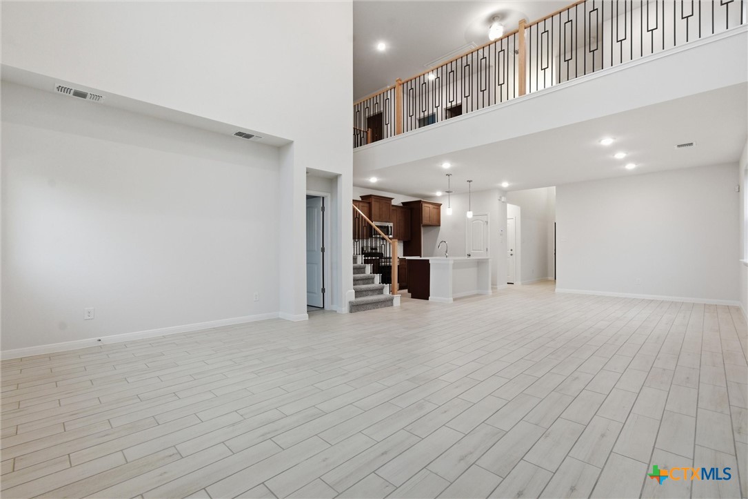505 Avery Street Property Photo 41
