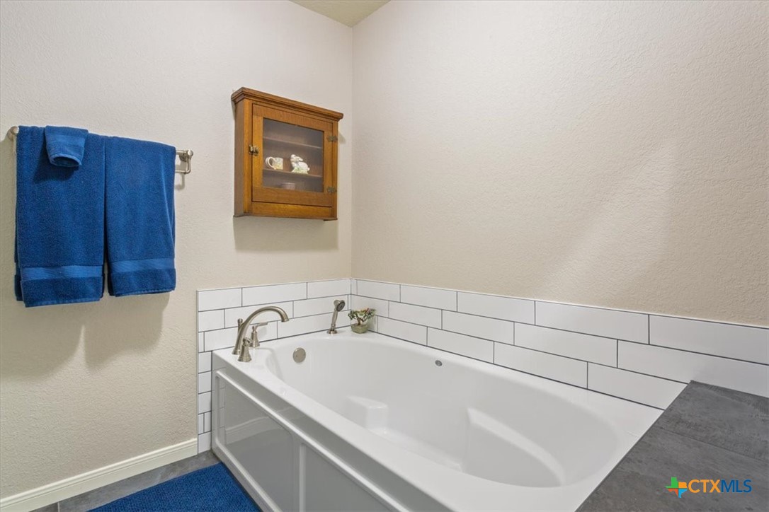 1214 Indian Trail Property Photo 34