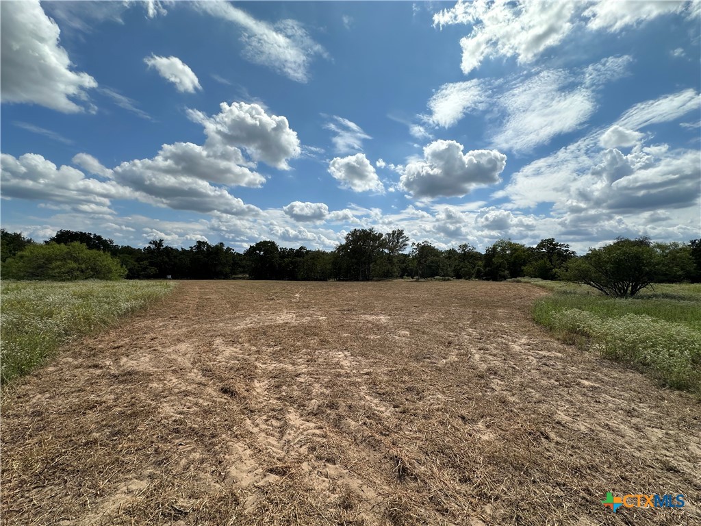 590 Coastal Lane Property Photo 17