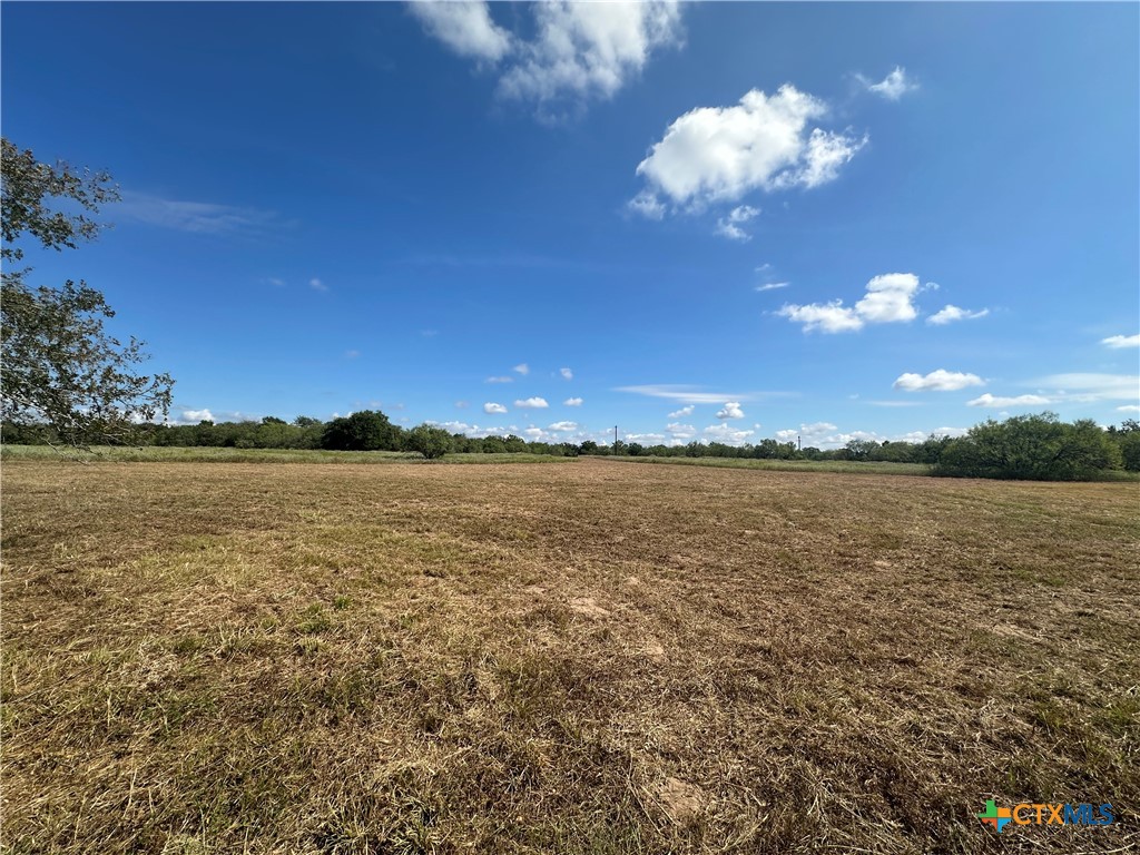 590 Coastal Lane Property Photo 19