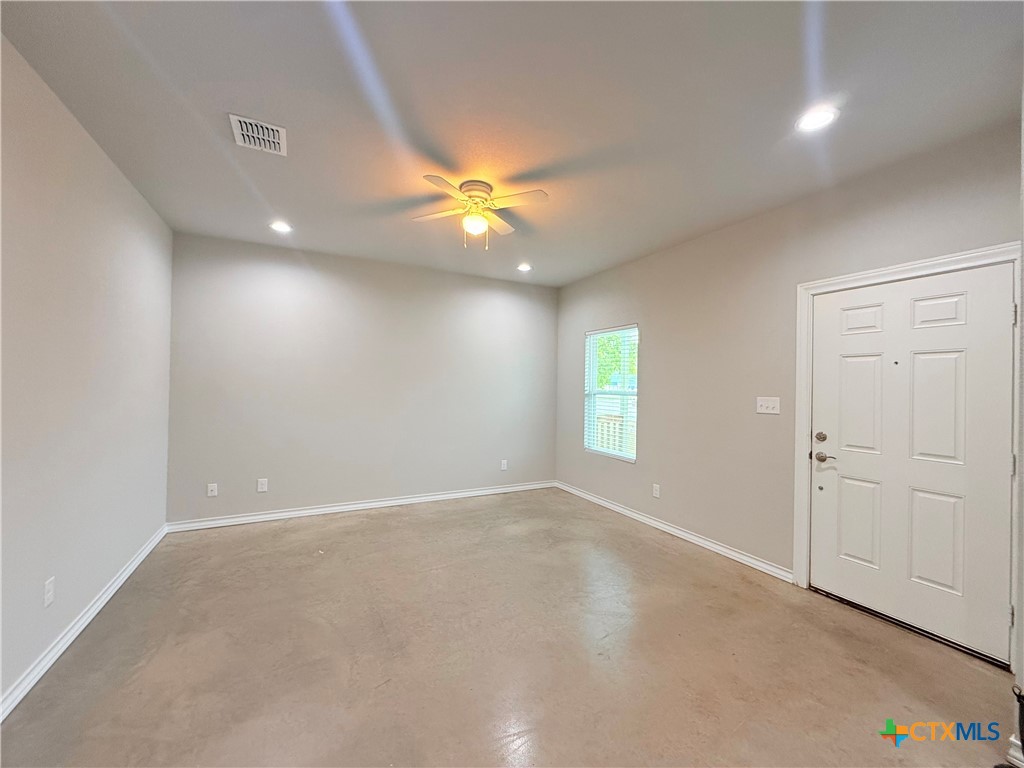 607 E Martindale Road B Property Photo 2