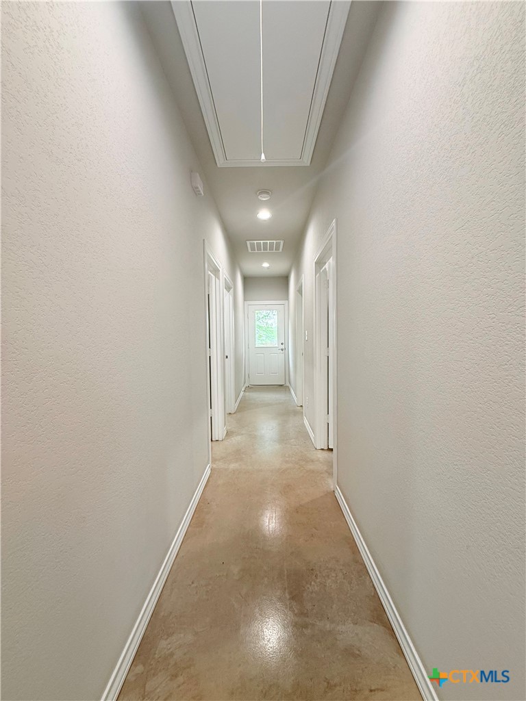 607 E Martindale Road B Property Photo 3