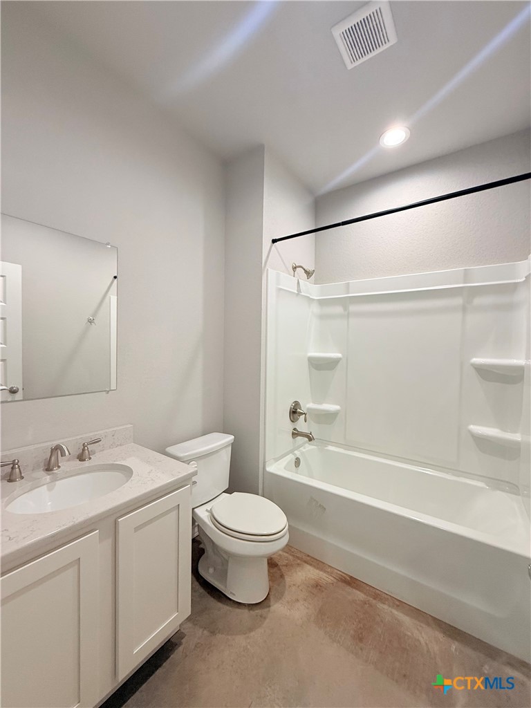 607 E Martindale Road B Property Photo 7