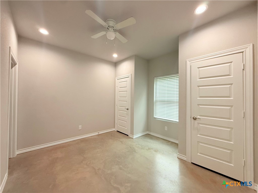 607 E Martindale Road B Property Photo 8