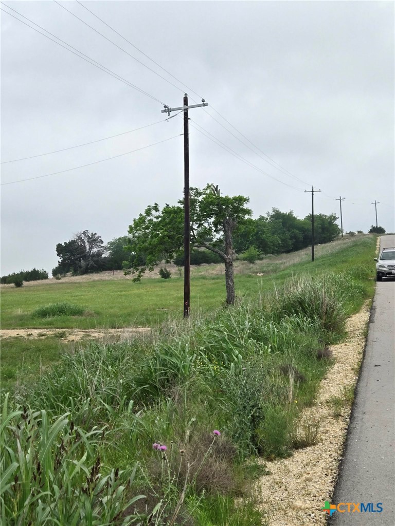 Tbd Yosemite Dr. Lot# 202 Drive Property Photo 8