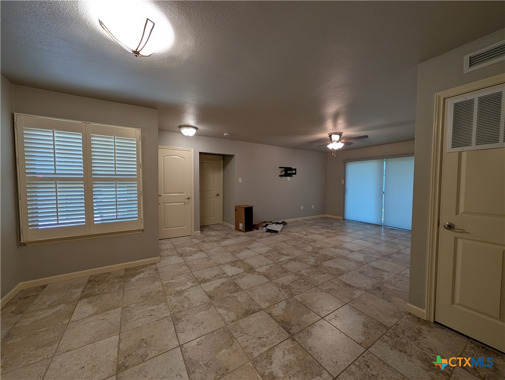 551 Terminal Loop Road D5 Property Photo 8