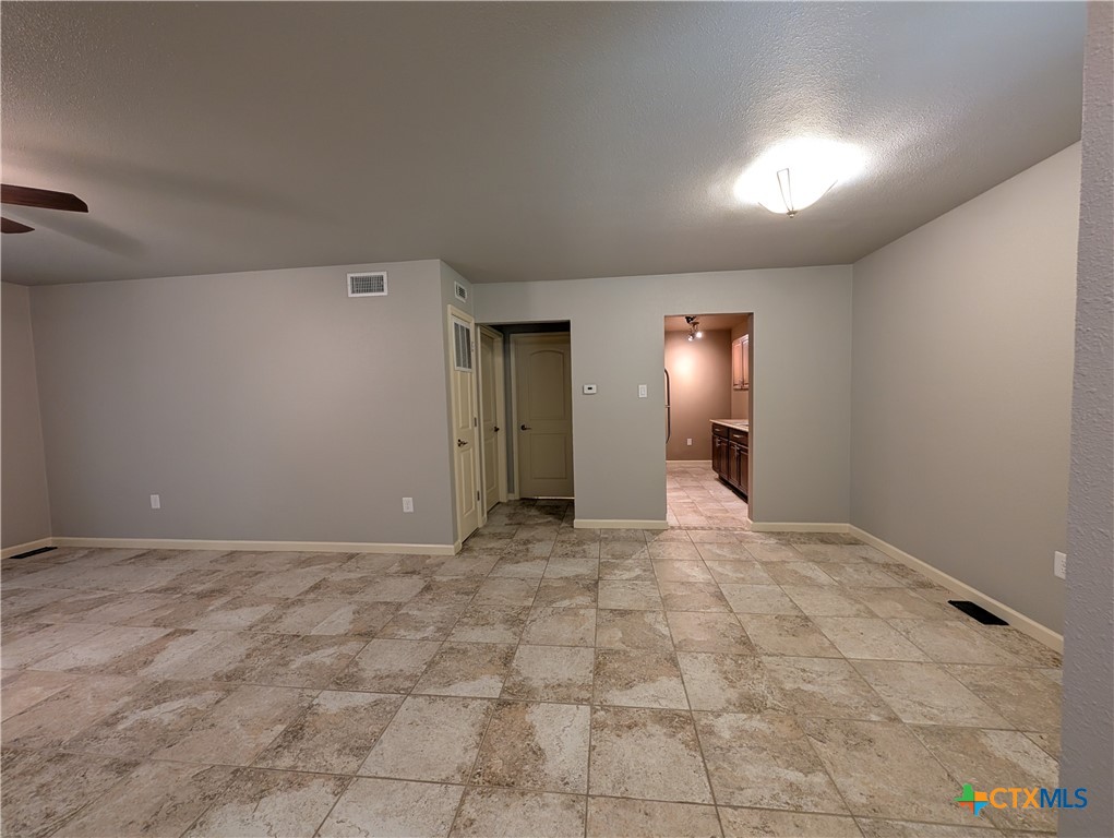 551 Terminal Loop Road D5 Property Photo 10