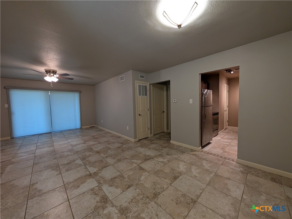 551 Terminal Loop Road D5 Property Photo 11