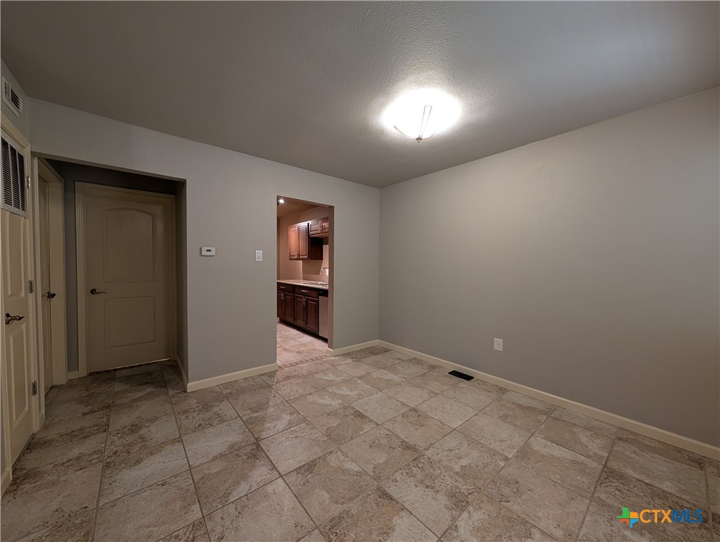 551 Terminal Loop Road D5 Property Photo 13
