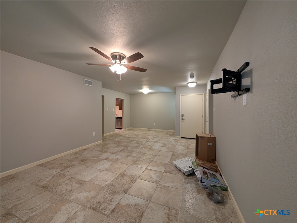 551 Terminal Loop Road D5 Property Photo 16