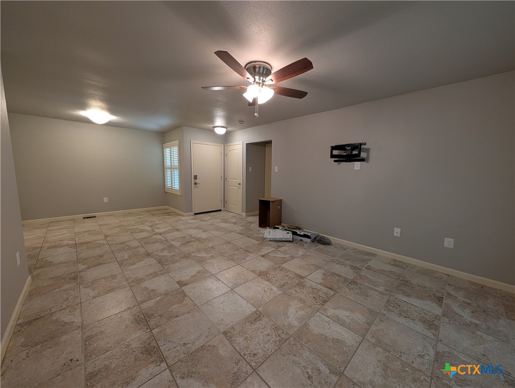551 Terminal Loop Road D5 Property Photo 18