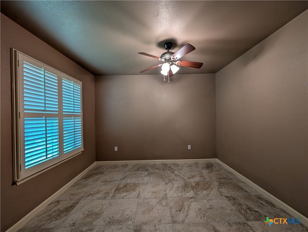 551 Terminal Loop Road D5 Property Photo 20